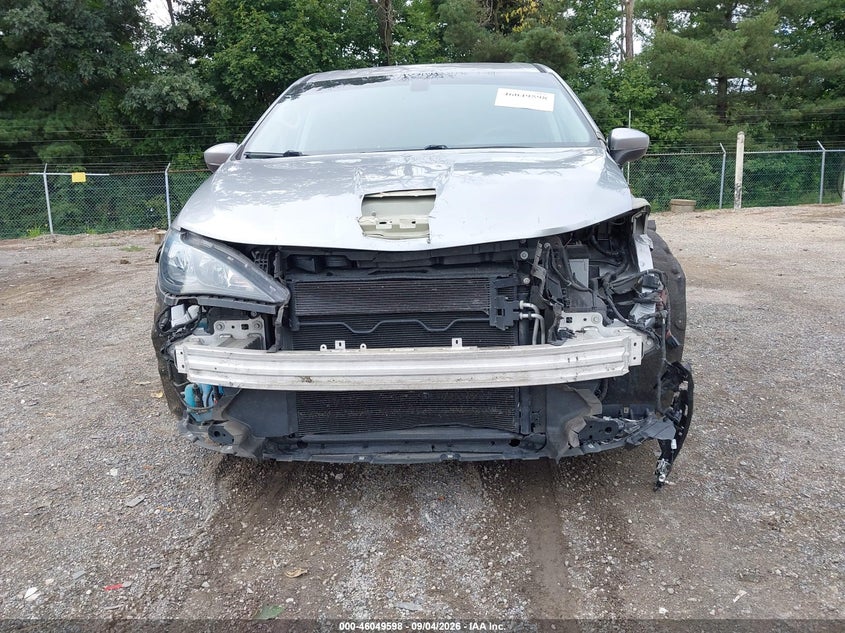 CHRYSLER PACIFICA 2018 VIN 2C4RC1AG0JR275116