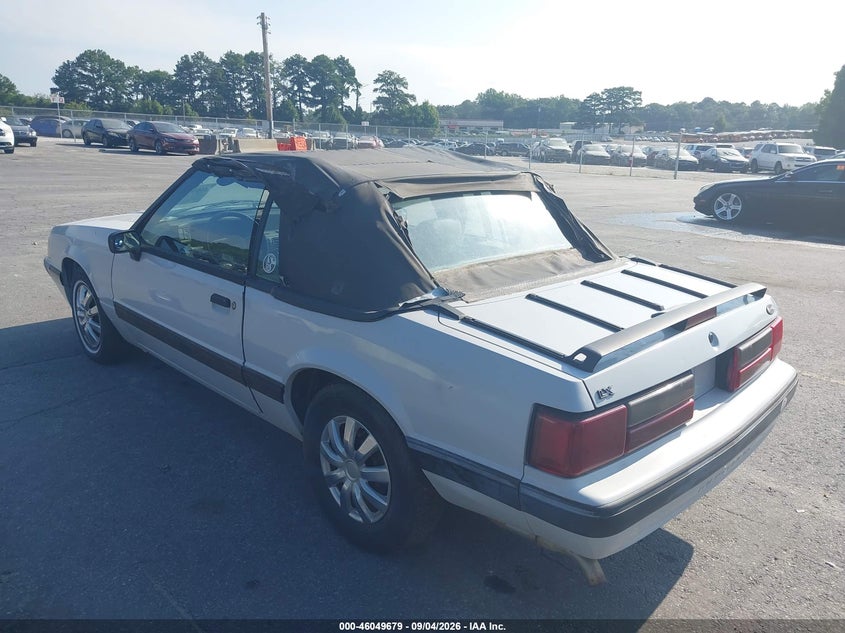 1989 FORD MUSTANG auction photo 3