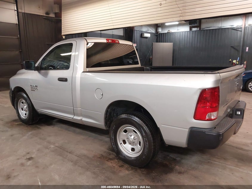 2019 RAM 1500 CLASSIC auction photo 6