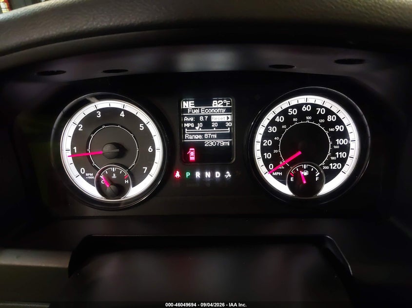 2019 RAM 1500 CLASSIC auction photo 7