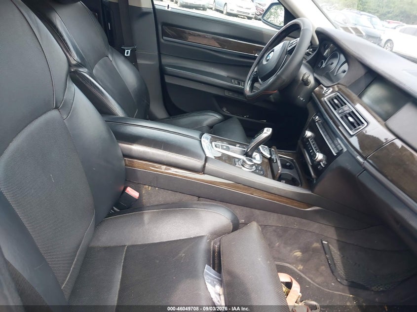 2012 BMW 750I auction photo 5