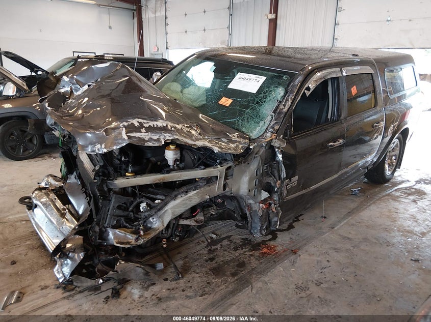 Vin: 1c6rr7nm3fs745539, lot: 46549260, ram 1500 laramie 20152