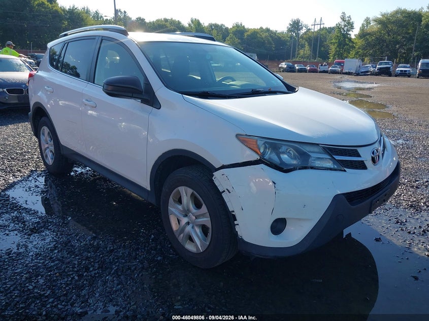 2015 TOYOTA RAV4 auction photo 6