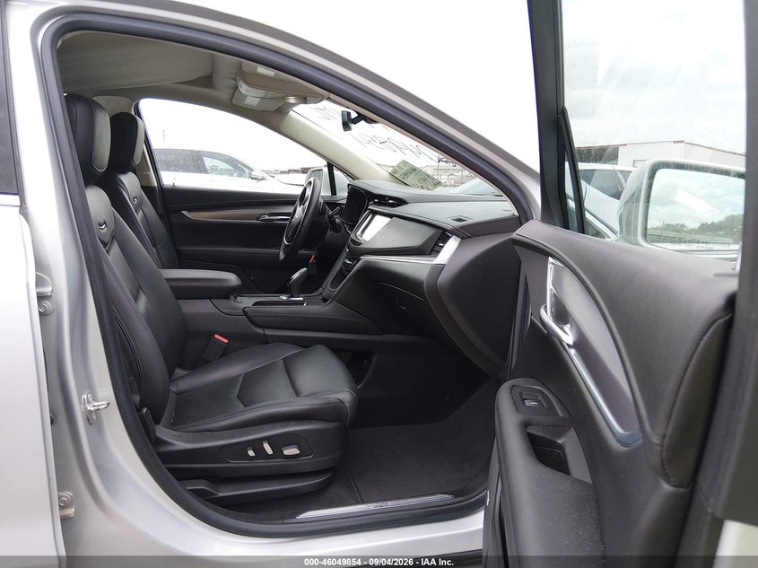CADILLAC XT5 - zdjęcie 5