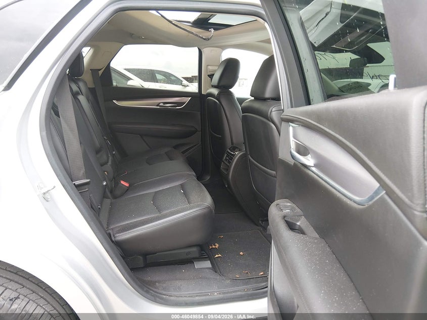 CADILLAC XT5 - zdjęcie 8
