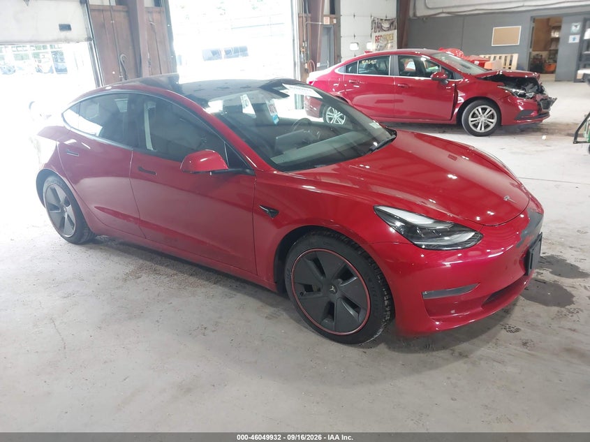 Vin: 5yj3e1eb6nf182925, lot: 46549418, tesla model 3 long range dual motor all-wheel drive 2022 img_1