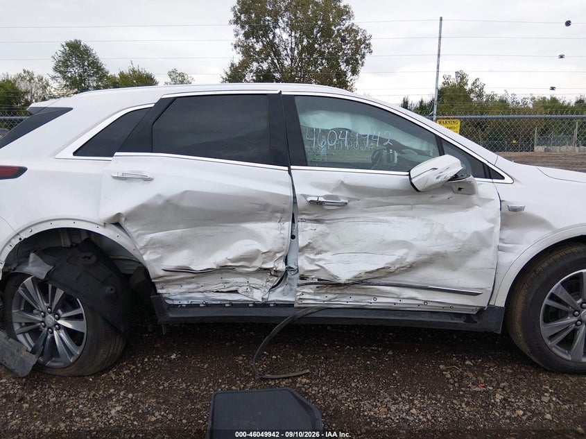 CADILLAC XT5 - zdjęcie 14