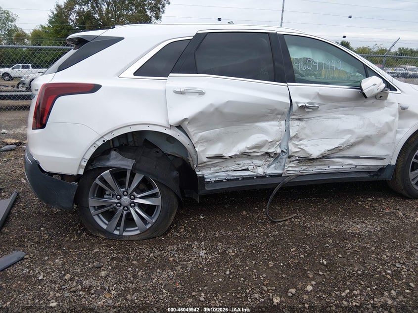 CADILLAC XT5 - zdjęcie 6