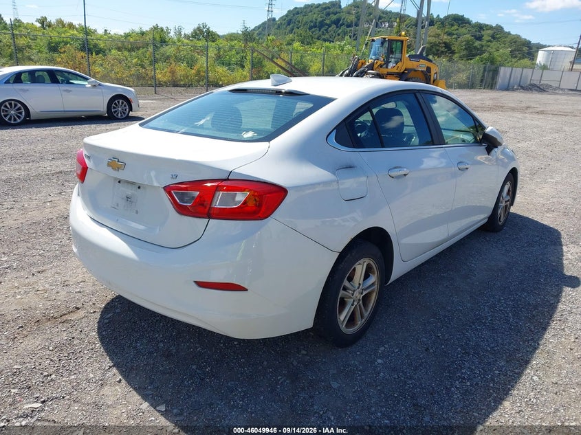 2017 CHEVROLET CRUZE auction photo 4