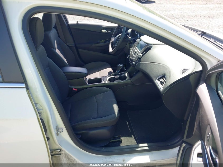 2017 CHEVROLET CRUZE auction photo 5