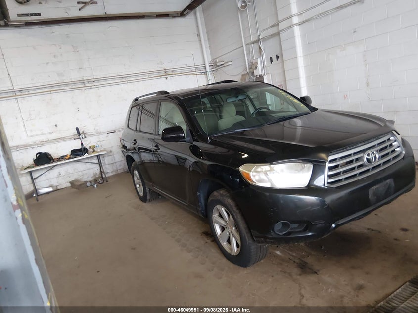 2010 TOYOTA HIGHLANDER auction photo 1