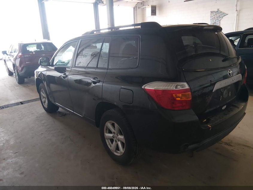 2010 TOYOTA HIGHLANDER auction photo 3