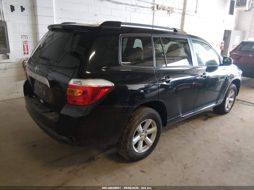 2010 TOYOTA HIGHLANDER auction photo 4