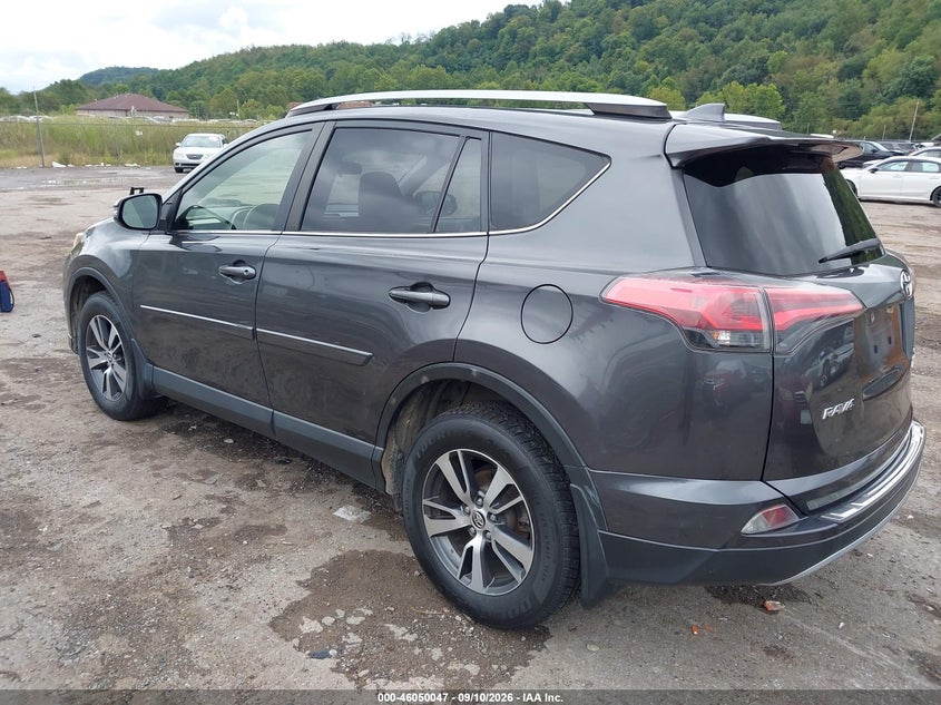 Vin: jtmrfrevxjj229571, lot: 46549533, toyota rav4 xle 20183