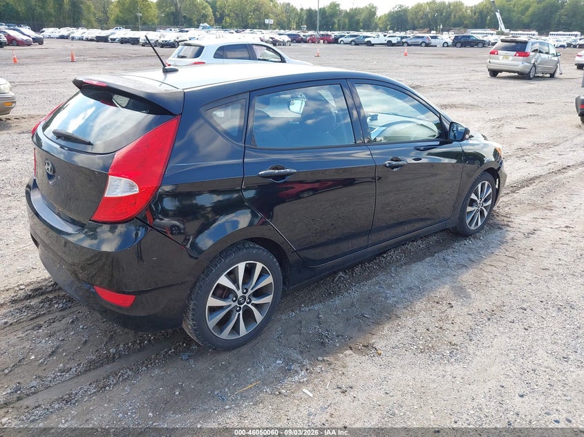 2015 HYUNDAI ACCENT auction photo 4