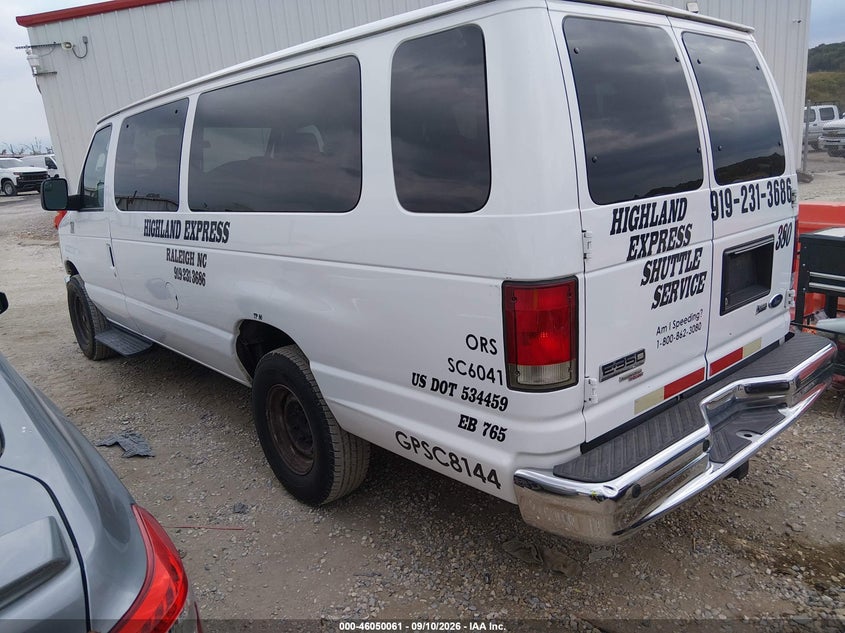 2011 FORD E-350 SUPER DUTY auction photo 3