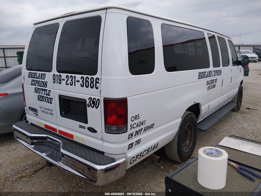2011 FORD E-350 SUPER DUTY auction photo 4