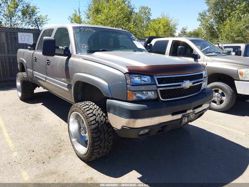 2006 Chevrolet Silverado 2500Hd Lt2, Біо/хімія, IAAI, VIN 1GCHK23D46F150092
