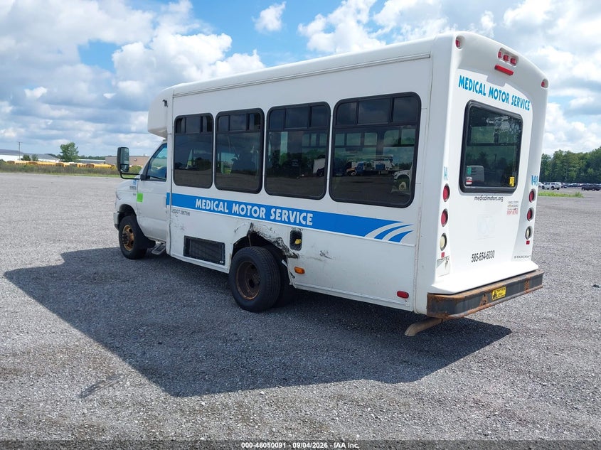 2013 STARCRAFT RV COMPANY E-350 CUTAWAY auction photo 3