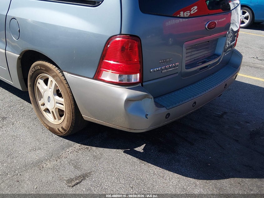 2005 FORD FREESTAR auction photo 6