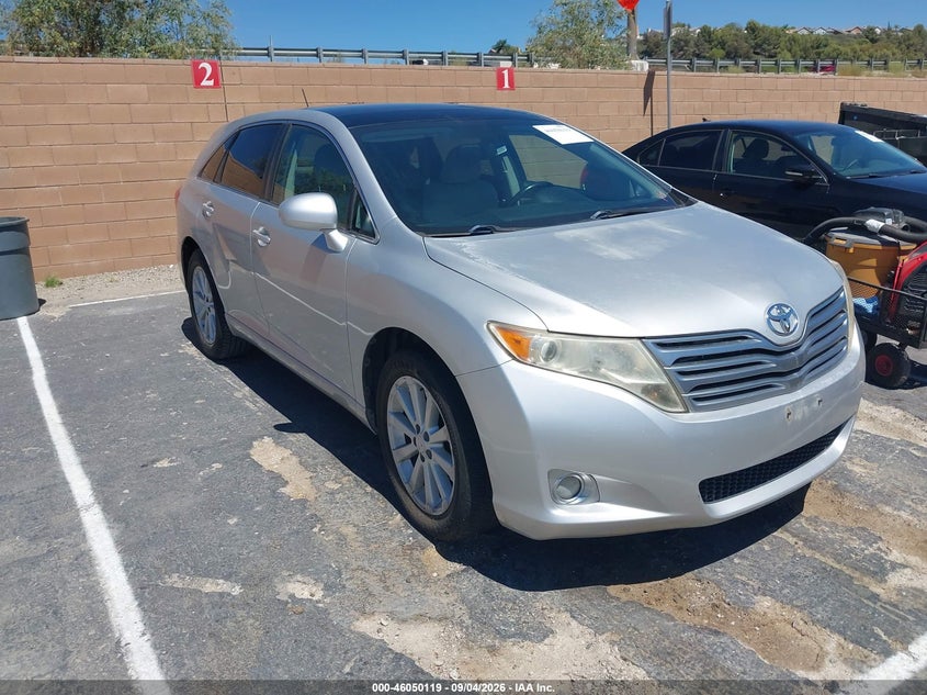 2010 TOYOTA VENZA auction photo 1