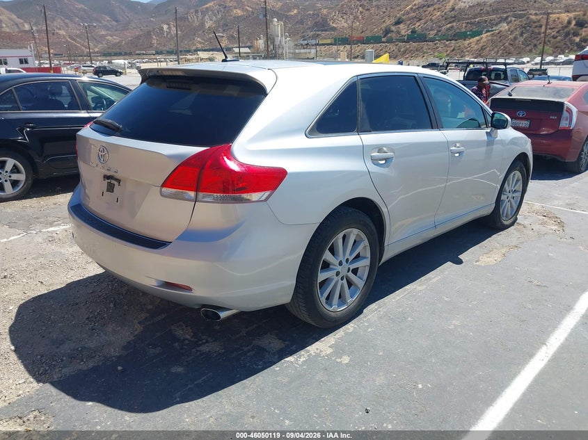 2010 TOYOTA VENZA auction photo 4