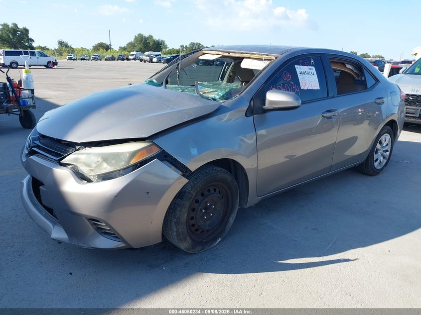 Vin: 2t1burhe3fc305315, lot: 46549720, toyota corolla le 20152