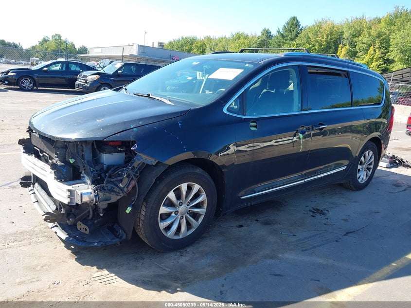 Vin: 2c4rc1bg3jr280633, lot: 46549726, chrysler pacifica touring l 20182