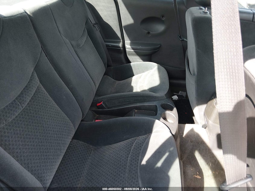 2004 SATURN ION auction photo 8