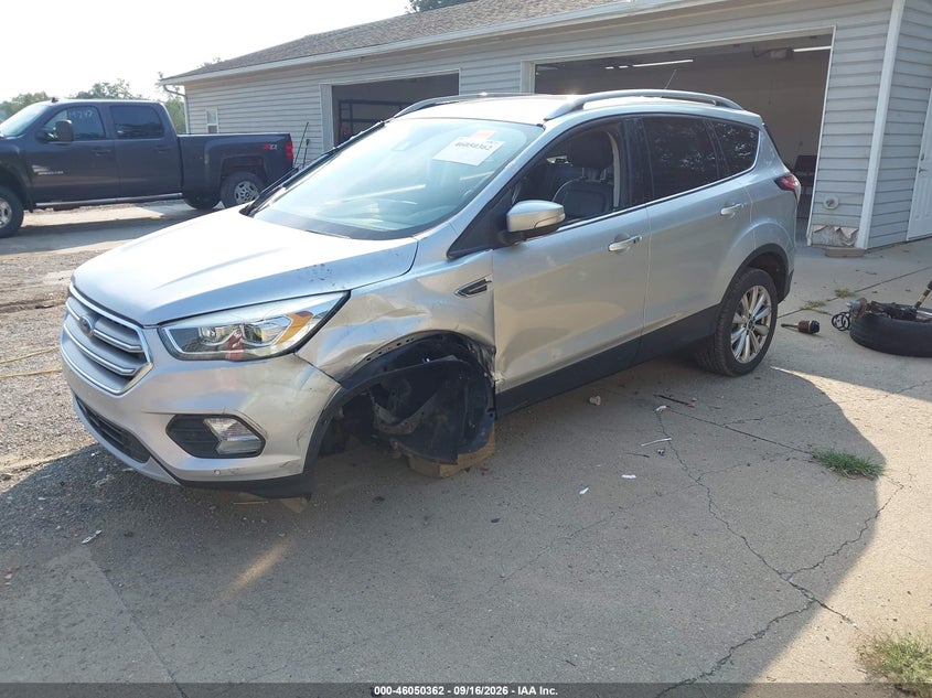 Vin: 1fmcu9j91hue88538, lot: 46549848, ford escape titanium 20172