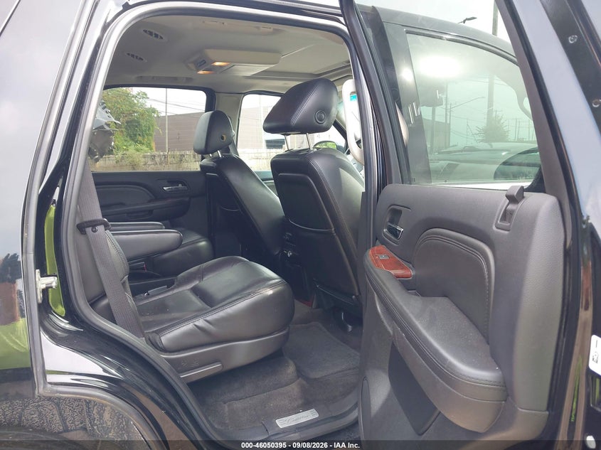2008 CADILLAC ESCALADE auction photo 8