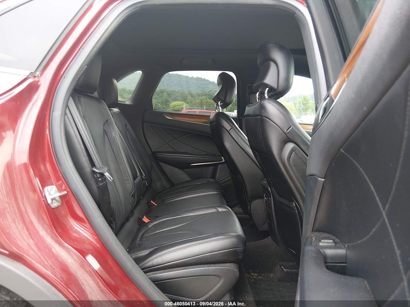 LINCOLN MKC 2016 VIN 5LMTJ3DH2GUJ23323