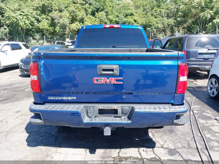 GMC SIERRA 1500 - zdjęcie 16