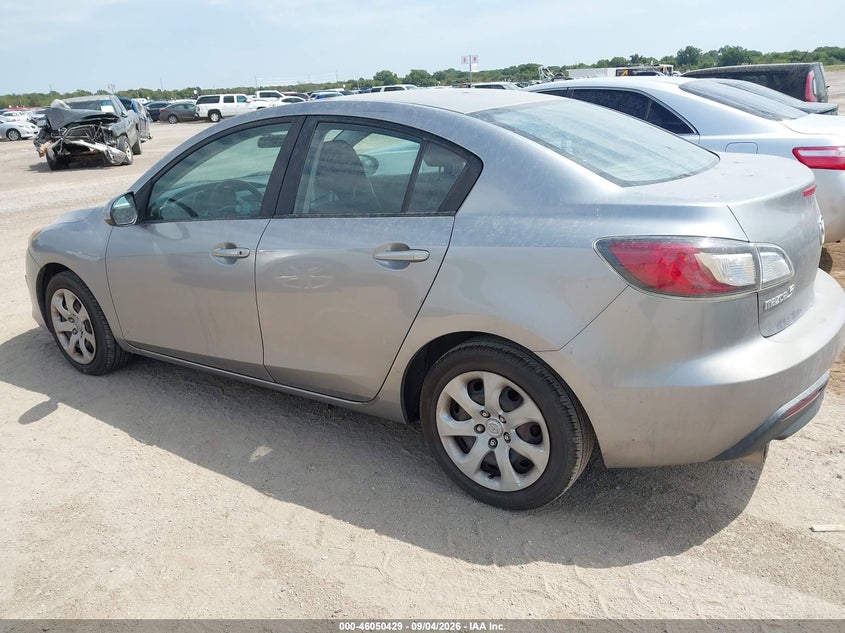 2010 MAZDA MAZDA3 auction photo 3