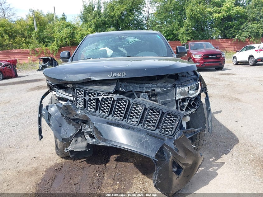 JEEP GRAND CHEROKEE - zdjęcie 12