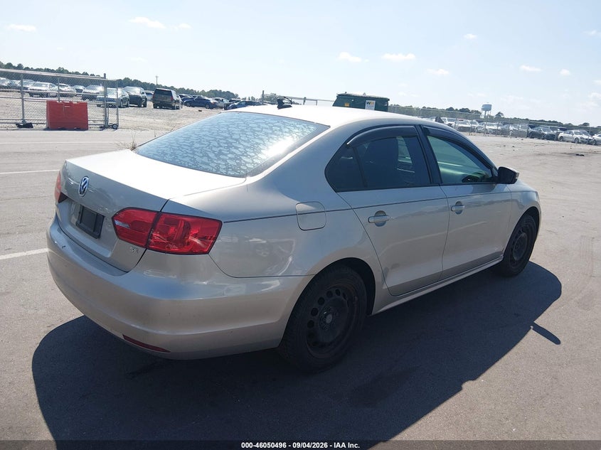 2014 VOLKSWAGEN JETTA auction photo 4