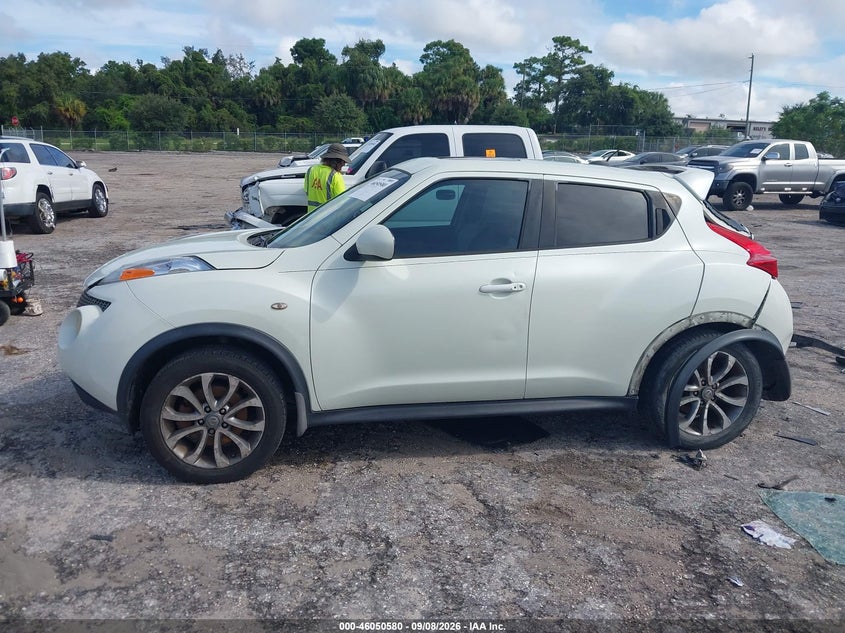 NISSAN JUKE 2011 VIN JN8AF5MR9BT011108