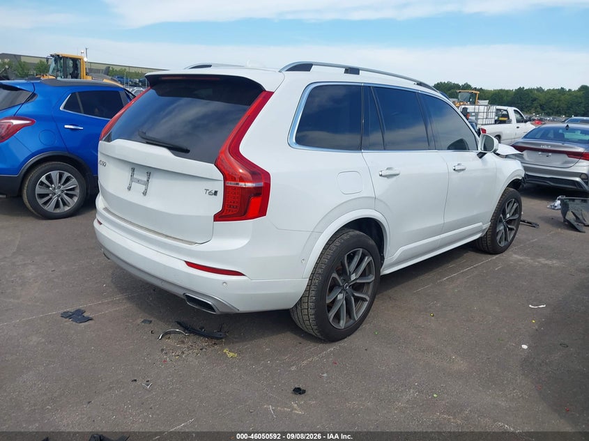 2019 VOLVO XC90 auction photo 4