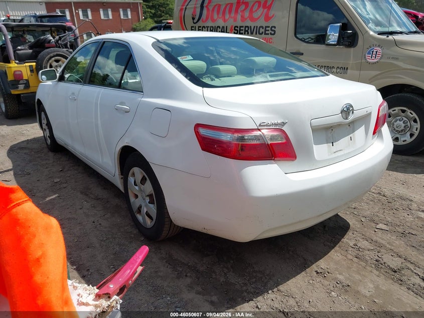 2009 TOYOTA CAMRY auction photo 3
