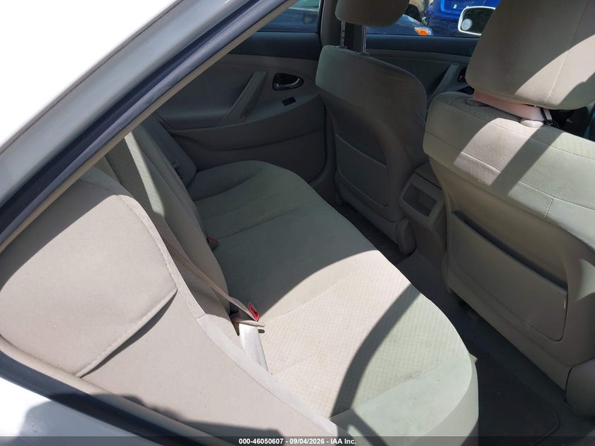 2009 TOYOTA CAMRY auction photo 8