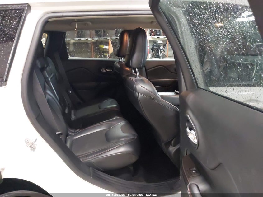 2014 JEEP CHEROKEE auction photo 8