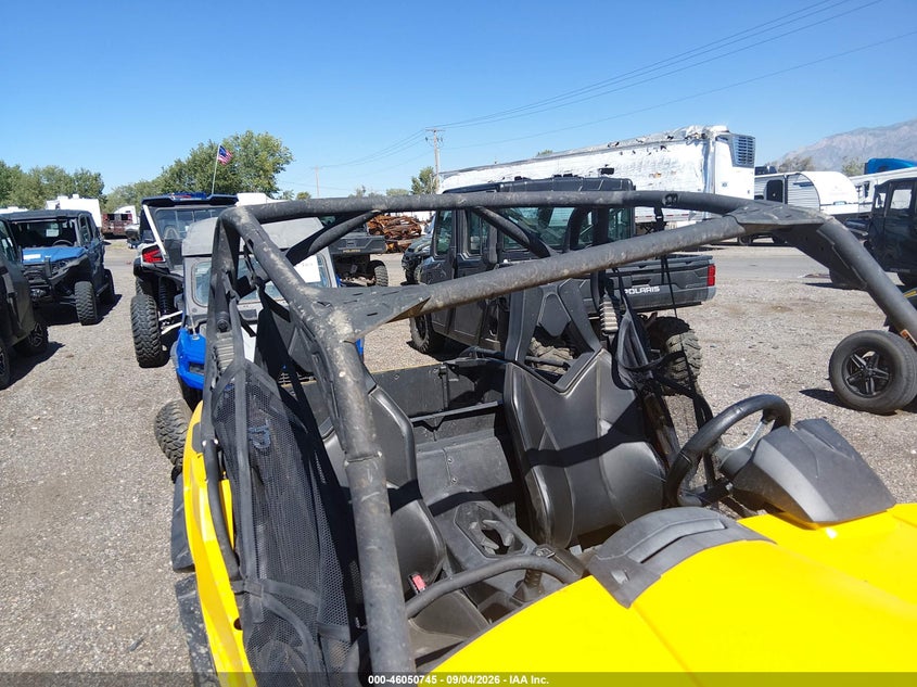 CAN-AM COMMANDER 2014