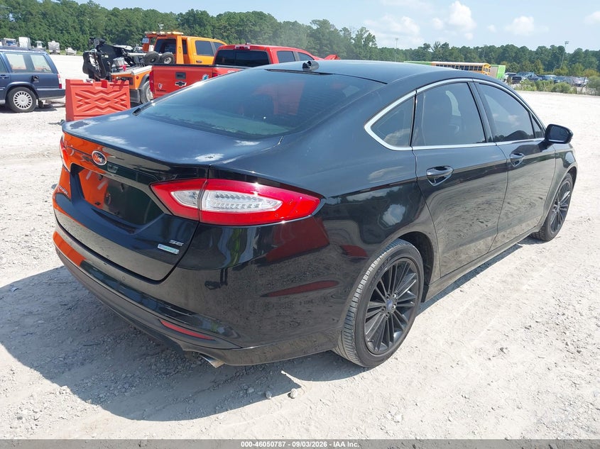 2016 FORD FUSION auction photo 4