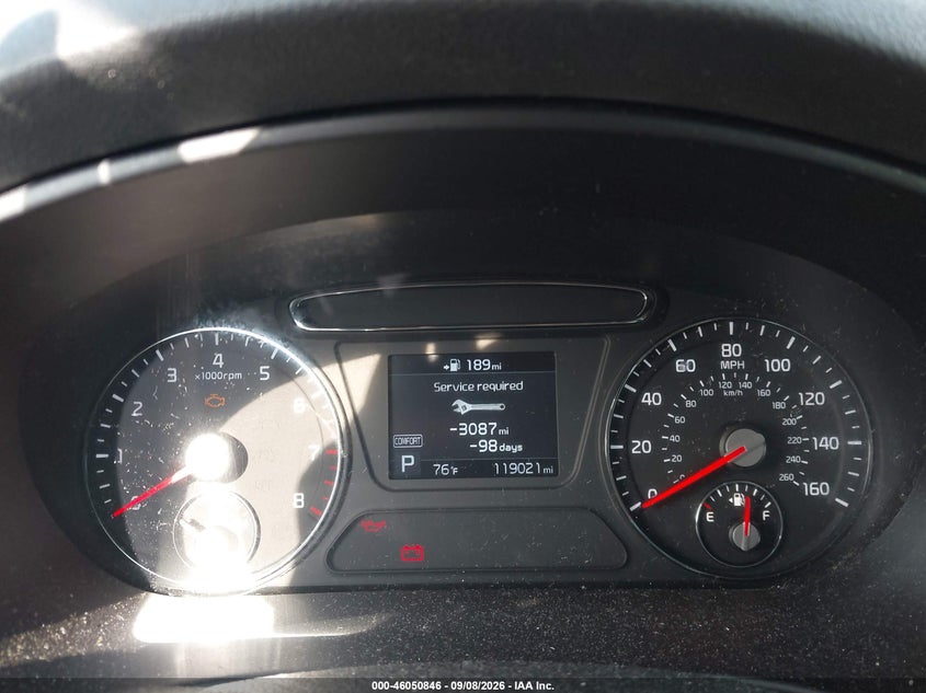 KIA SORENTO 2019 VIN 5XYPGDA32KG451552