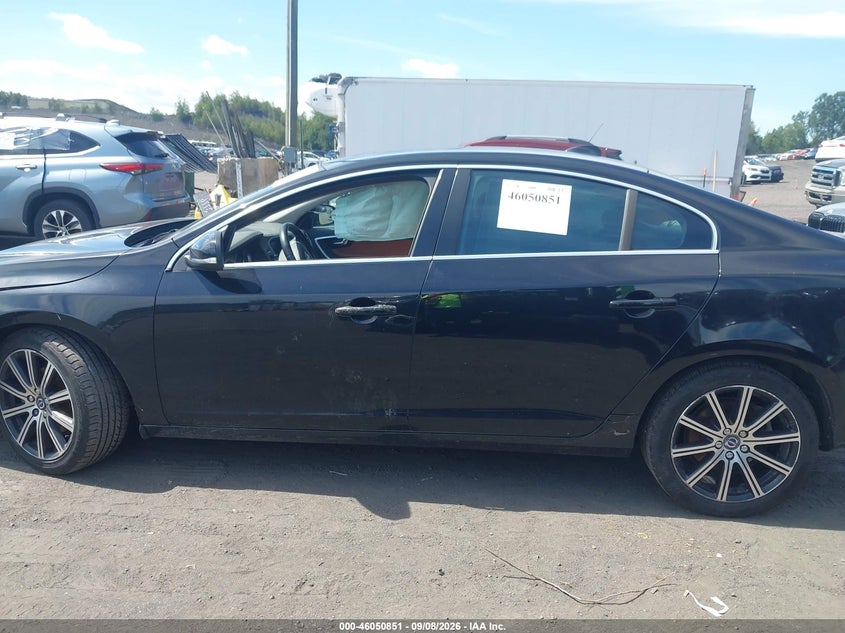 2017 VOLVO S60 INSCRIPTION T5 · Фото 14