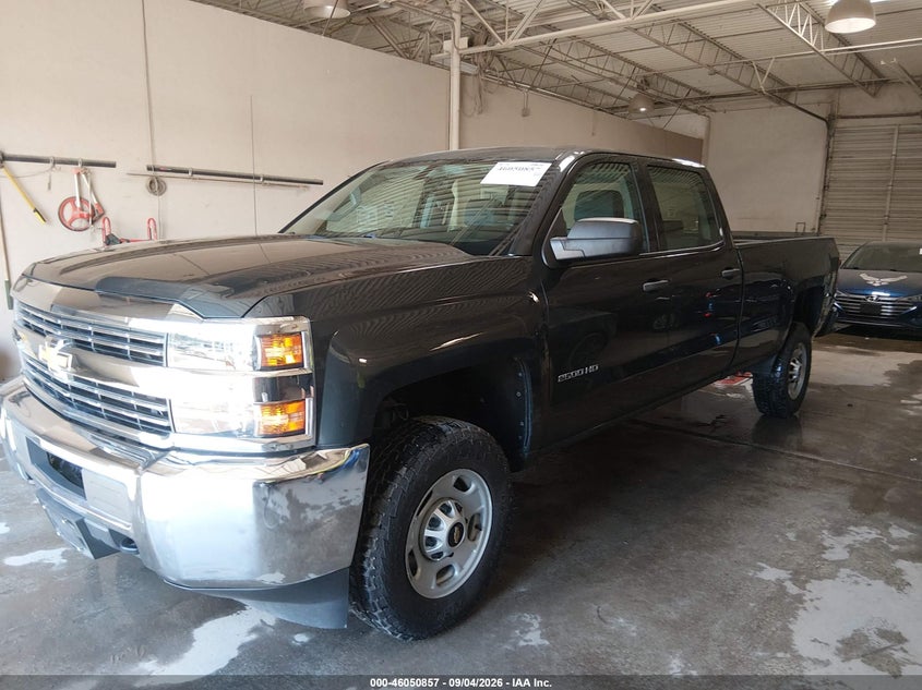 2018 CHEVROLET SILVERADO 2500HD auction photo 2