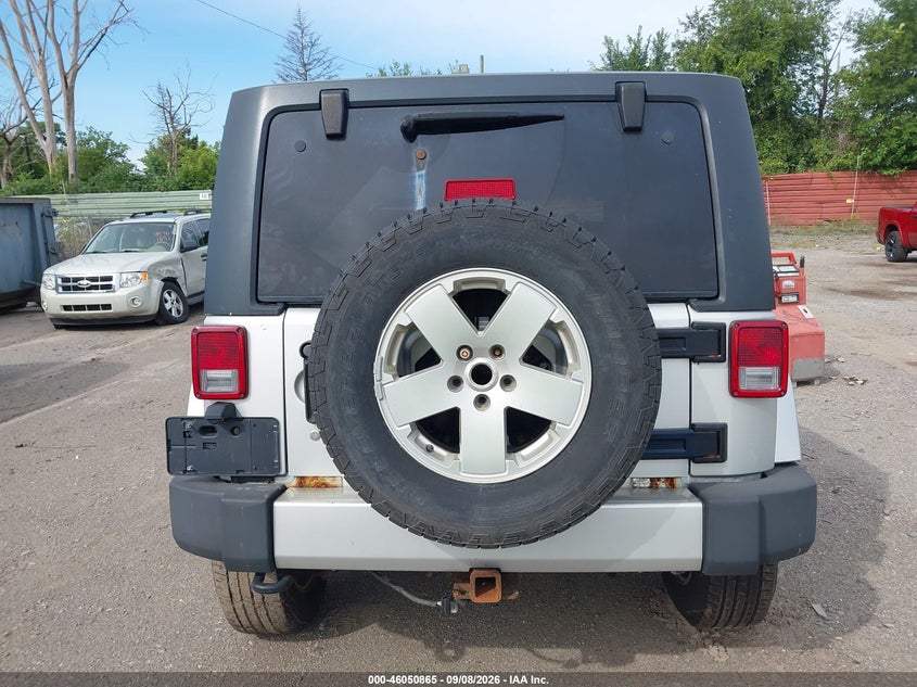 JEEP WRANGLER 2011 VIN 1J4AA5D1XBL585814