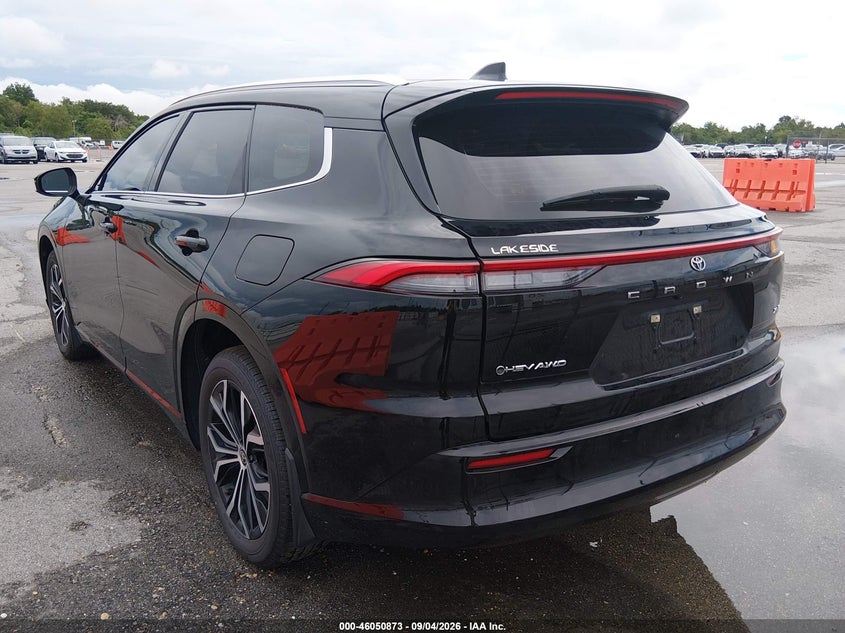 2025 TOYOTA CROWN SIGNIA — zdjęcie 3