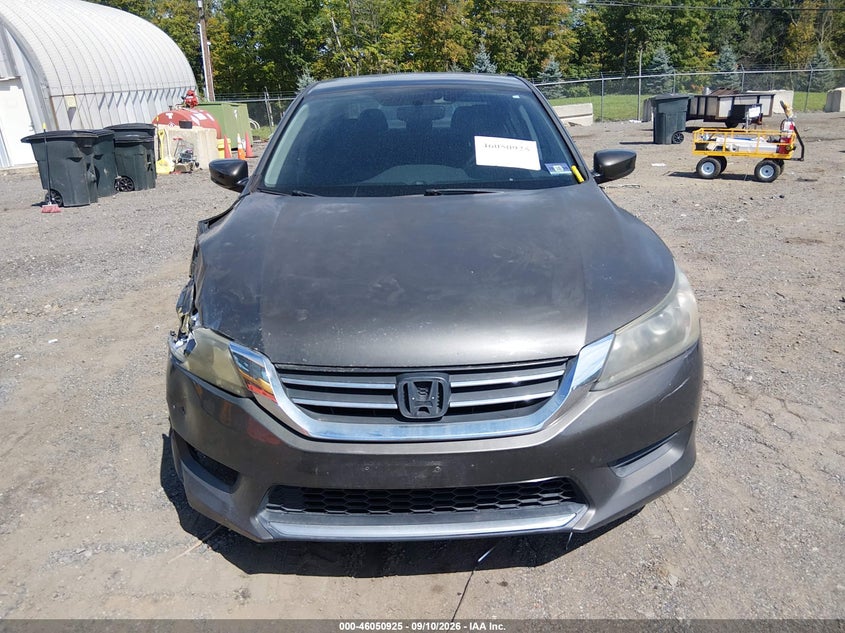 2013 HONDA ACCORD LX · Фото 12