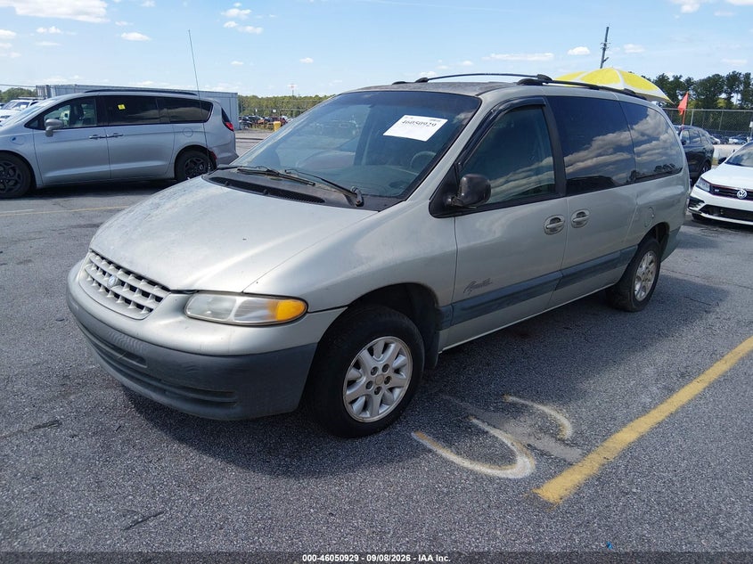1999 PLYMOUTH GRAND VOYAGER auction photo 2